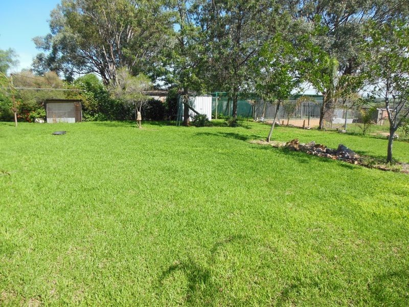 275 Henry Lawson Way, Young NSW 2594
