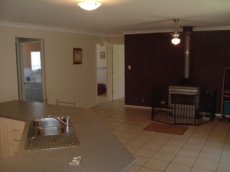 43 Petticoat Lane, Young NSW 2594