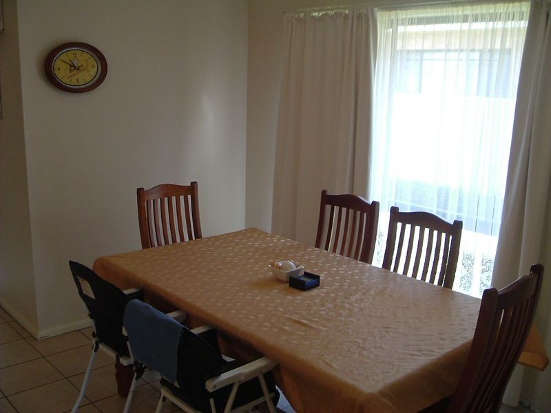 43 Petticoat Lane, Young NSW 2594