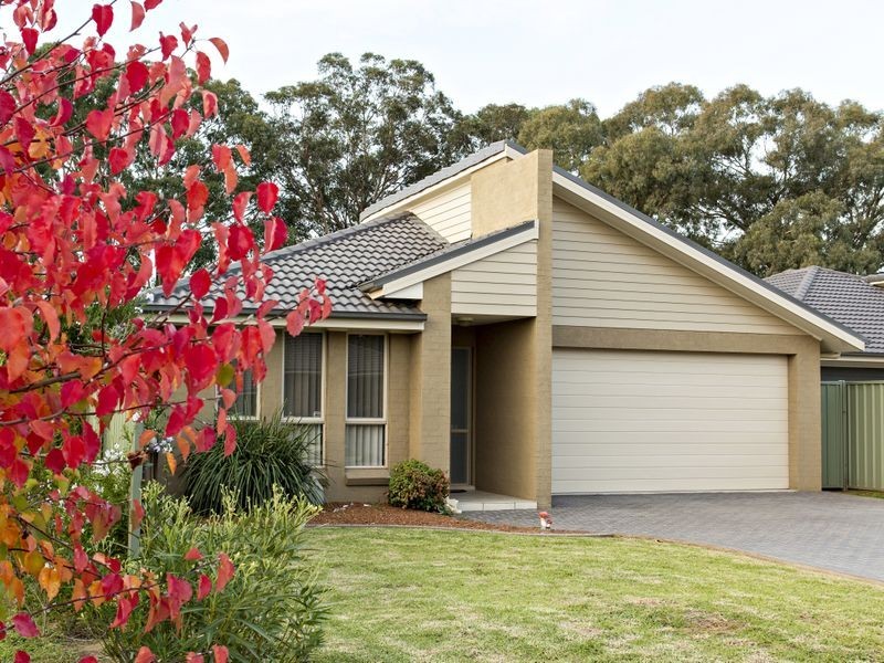 4A Mayoh Place, Young NSW 2594