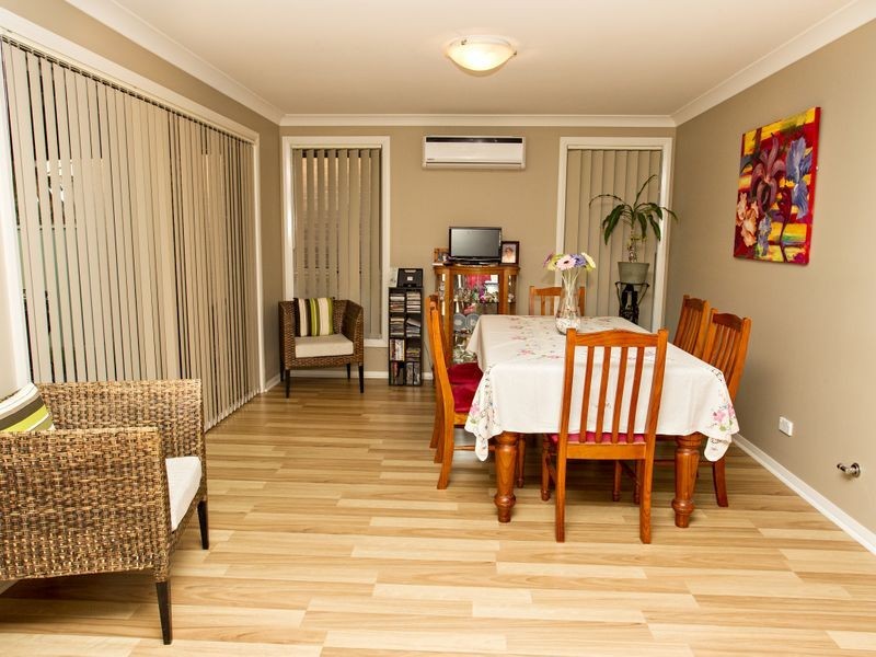 4A Mayoh Place, Young NSW 2594