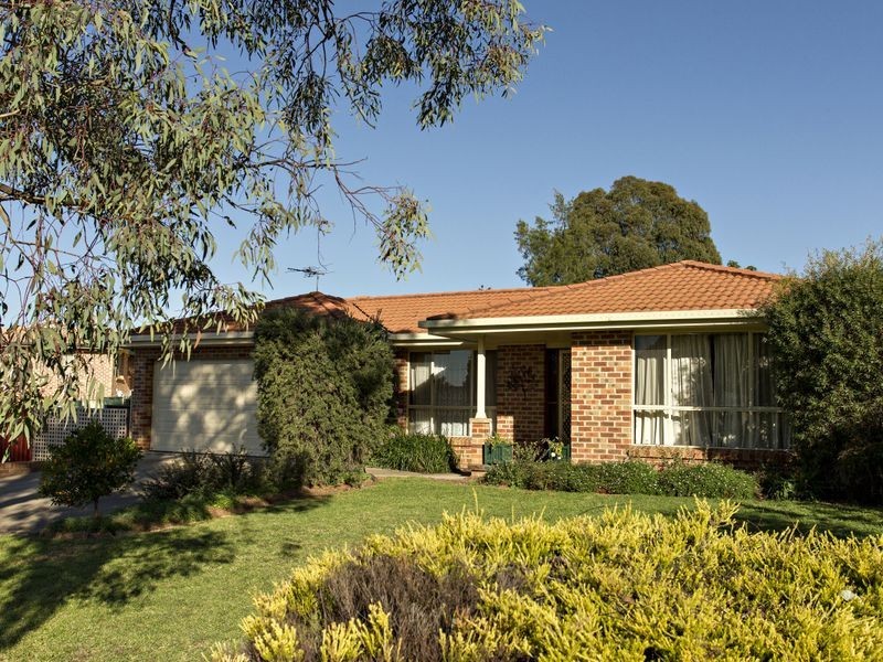 30 McNarry Place, Young NSW 2594