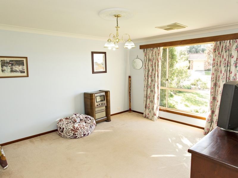 30 McNarry Place, Young NSW 2594