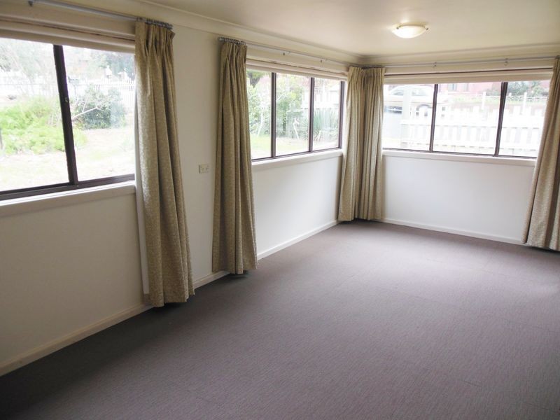 20 Campbell Street, Young NSW 2594