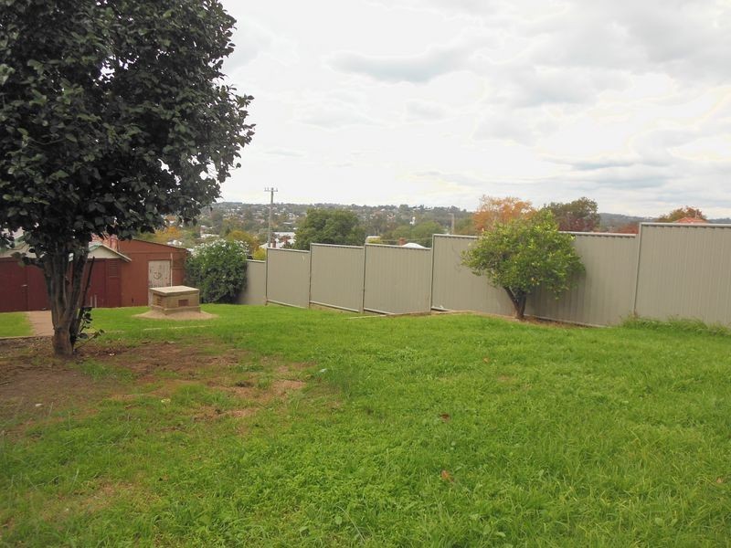 20 Campbell Street, Young NSW 2594