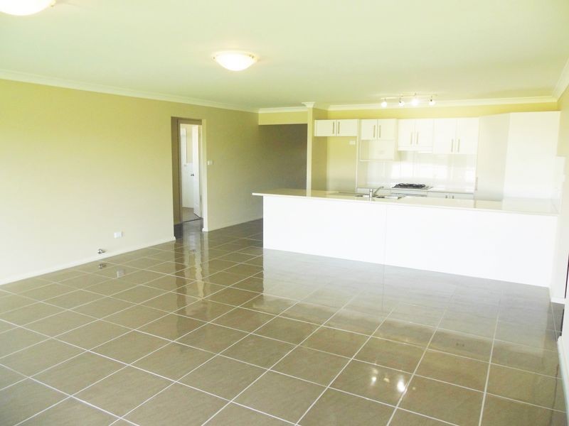 76 Hills Street, Young NSW 2594