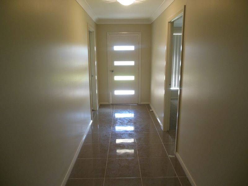 76 Hills Street, Young NSW 2594