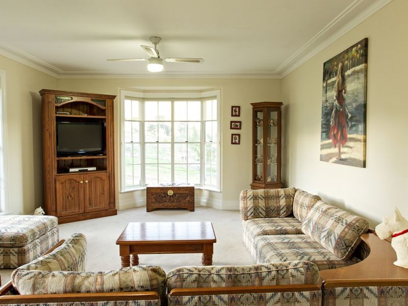 88 Burrows Road, Young NSW 2594