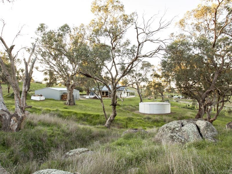 88 Burrows Road, Young NSW 2594