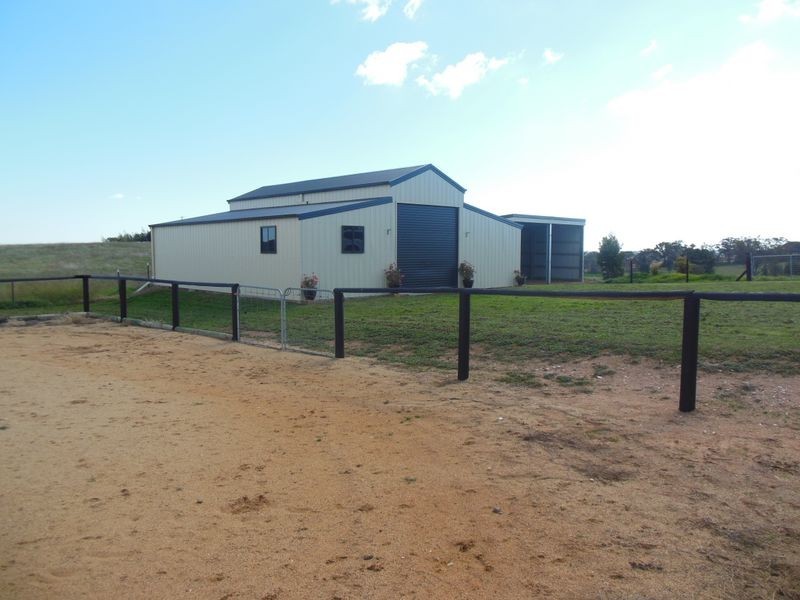 78 Apps Lane, Young NSW 2594