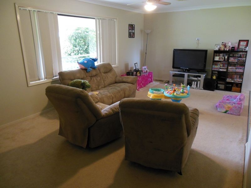 11 Milong Street, Young NSW 2594