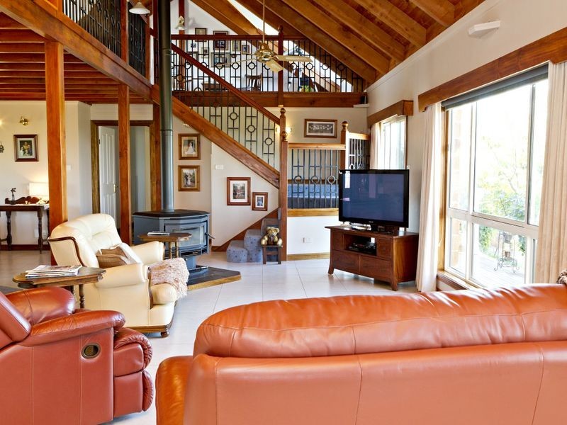 132 Belmore Road, Young NSW 2594