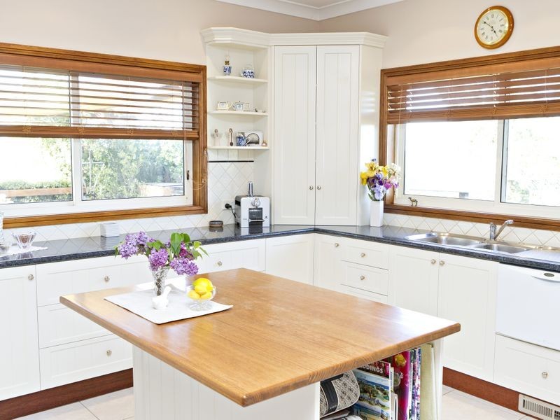 132 Belmore Road, Young NSW 2594