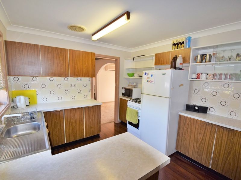 60 Fontenoy Street, Young NSW 2594