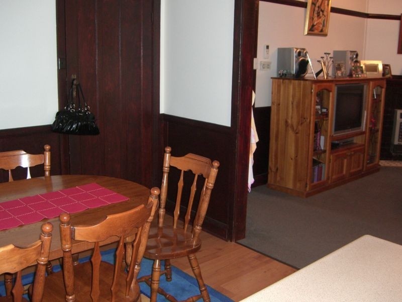 20 Elizabeth Street, Young NSW 2594