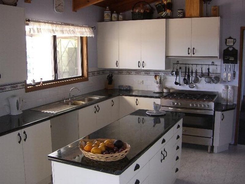 231 Old Monteagle Road, Young NSW 2594