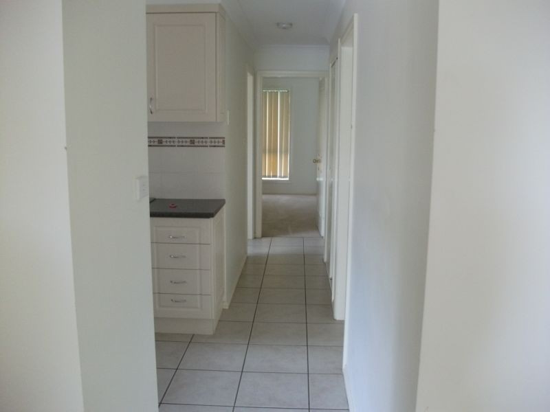 3/75 Blackett Avenue, Young NSW 2594