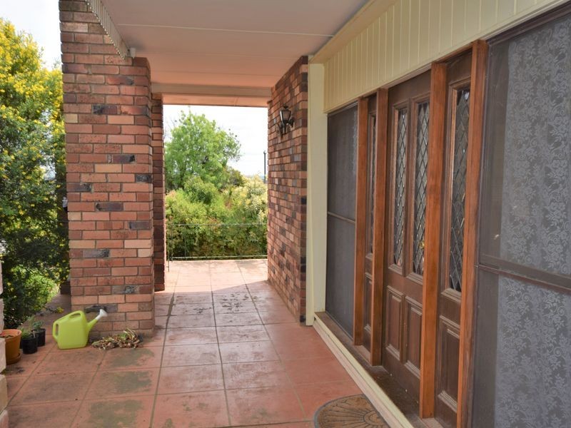 7 William Street, Young NSW 2594