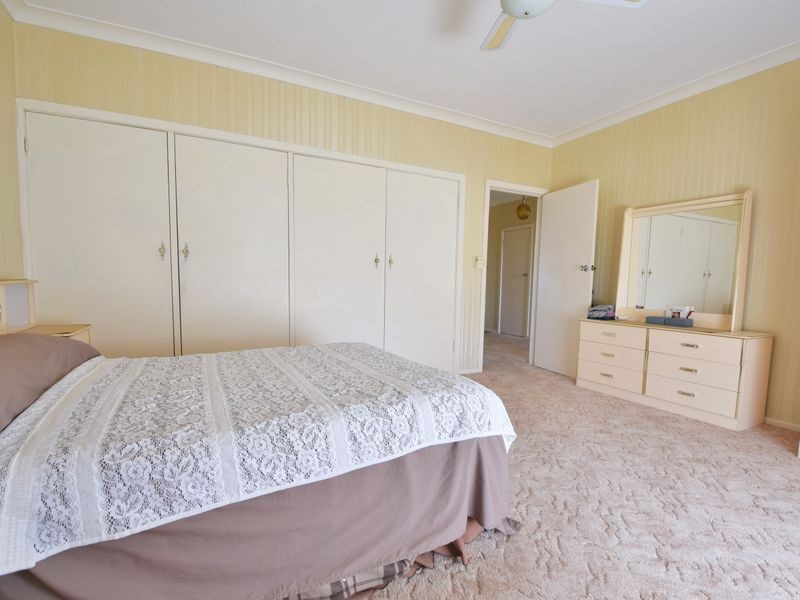 124 Wombat Street, Young NSW 2594
