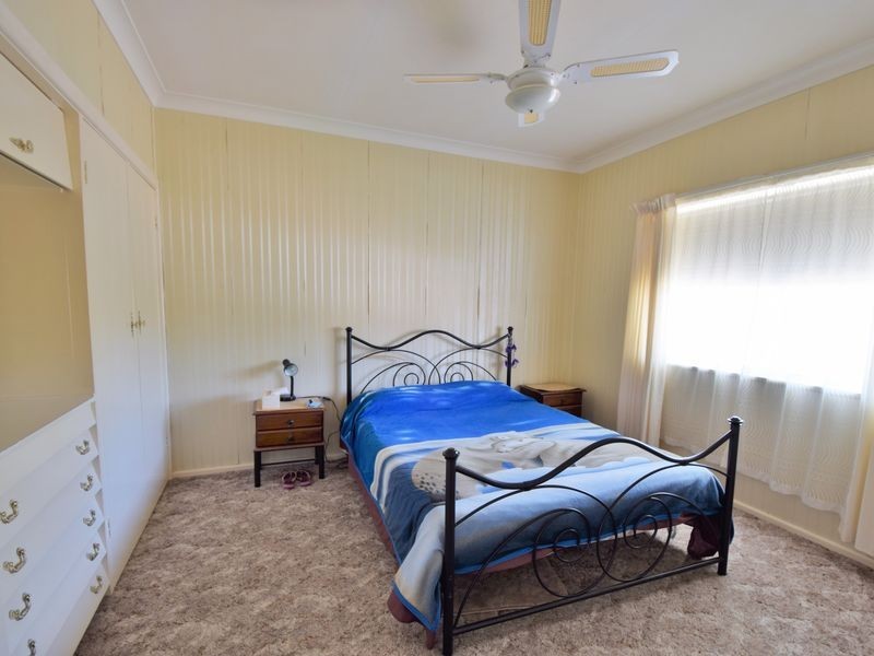 124 Wombat Street, Young NSW 2594