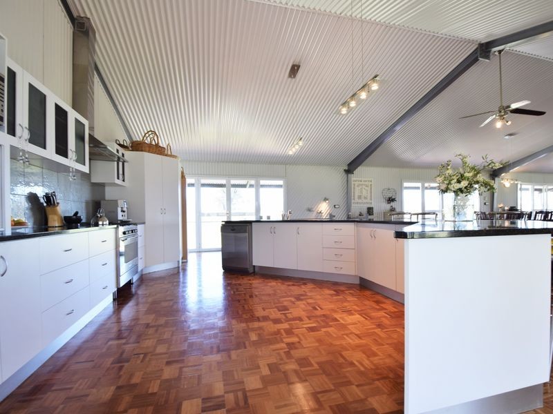 763 Karoopa Lane via COWRA &, Young NSW 2594