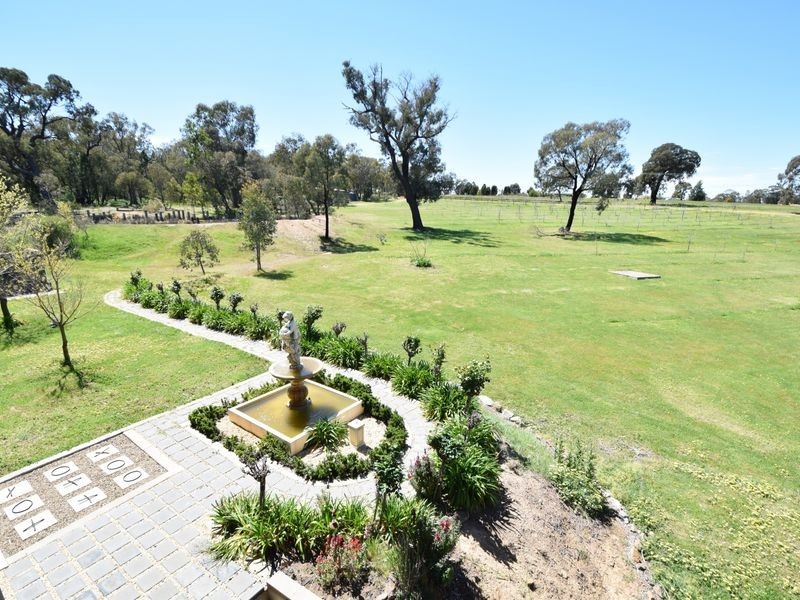 763 Karoopa Lane via COWRA &, Young NSW 2594