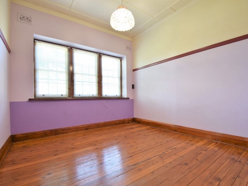 25 Elizabeth Street, Young NSW 2594