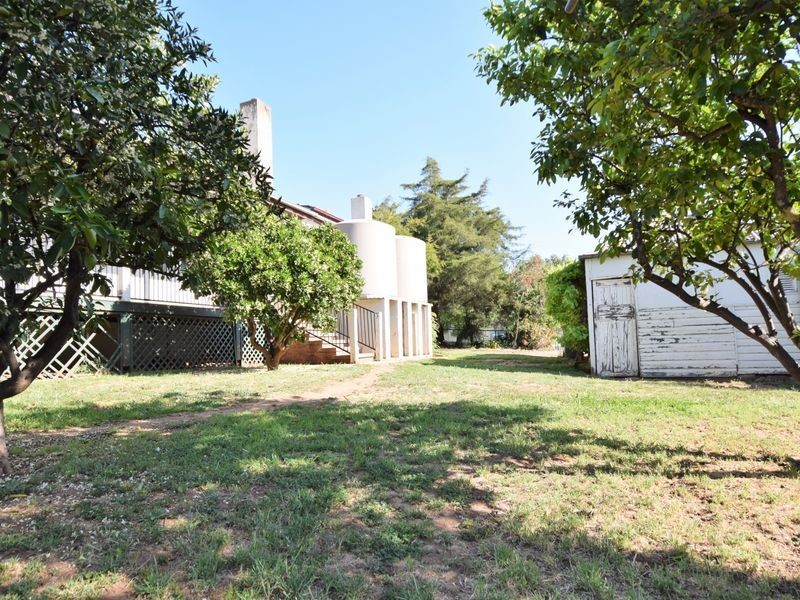 25 Elizabeth Street, Young NSW 2594