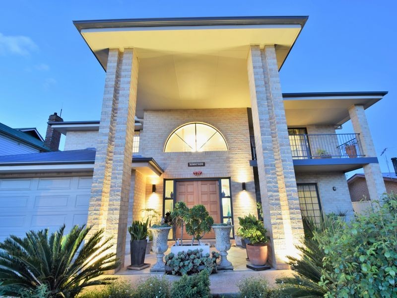 111 Nasmyth Street, Young NSW 2594