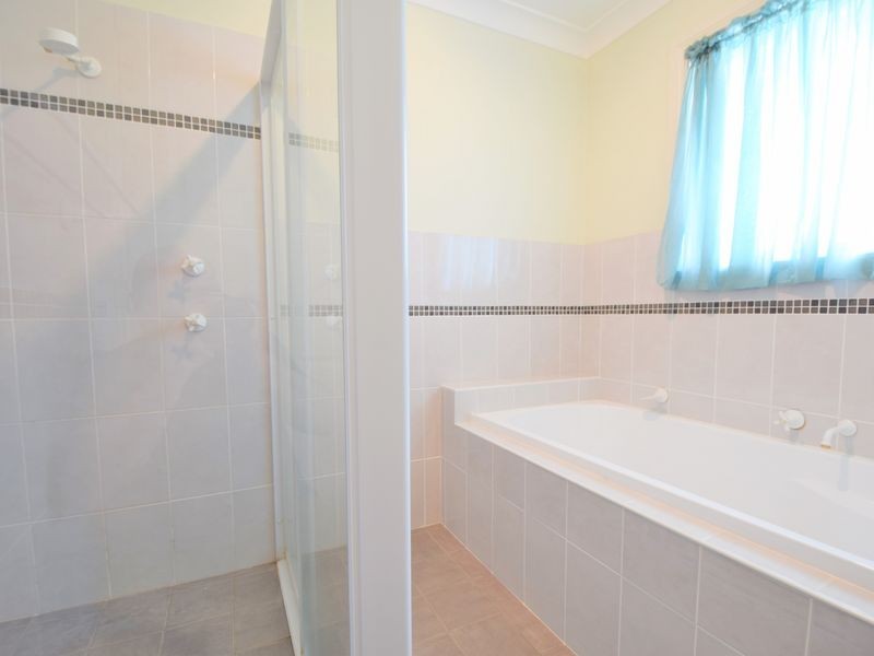 111 Nasmyth Street, Young NSW 2594