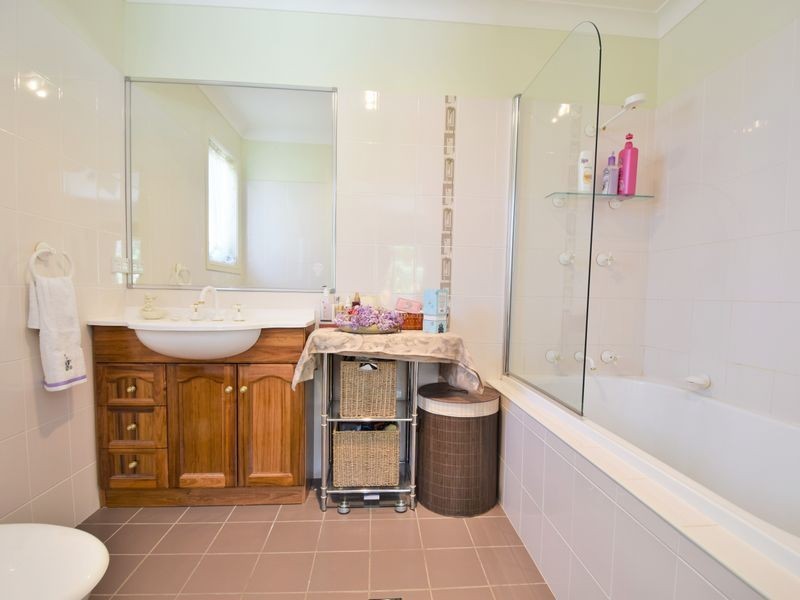 111 Nasmyth Street, Young NSW 2594