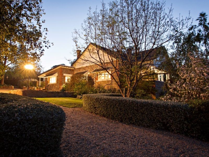 127 Wickham Lane, Young NSW 2594