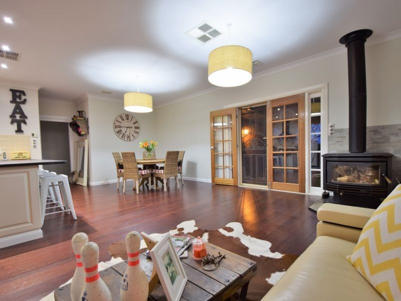 183 Donges Road, Young NSW 2594