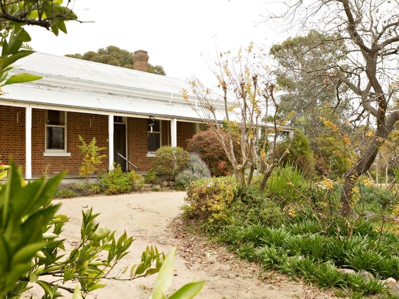 9 Dwyer Drive, Young NSW 2594