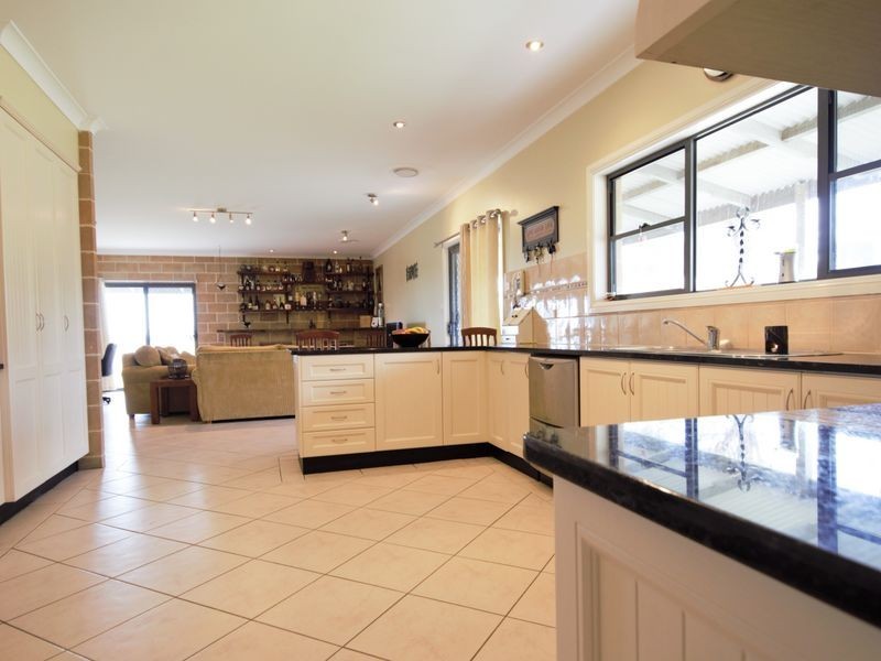 210 Bashams Lane, Young NSW 2594