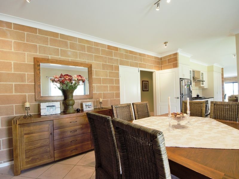 210 Bashams Lane, Young NSW 2594