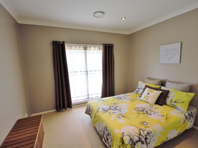 210 Bashams Lane, Young NSW 2594