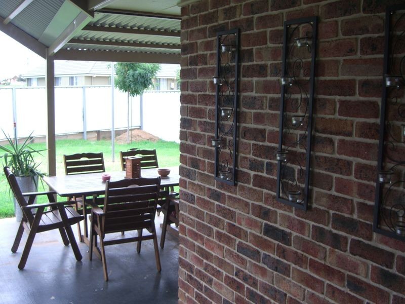 3 Gold Court, Young NSW 2594
