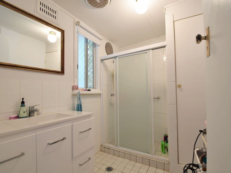 54 Nasmyth Street, Young NSW 2594