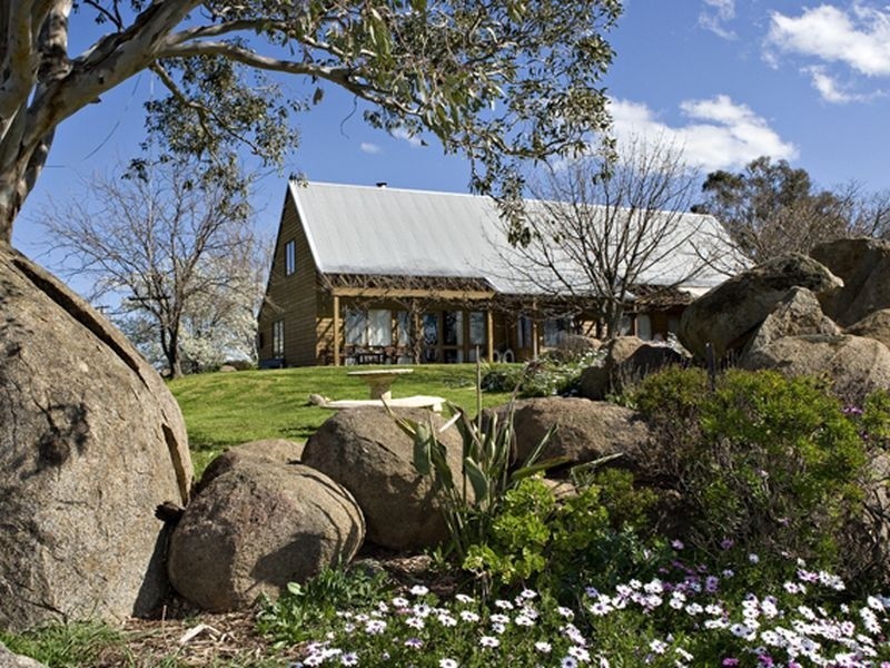 109 Bribbaree Road, Young NSW 2594