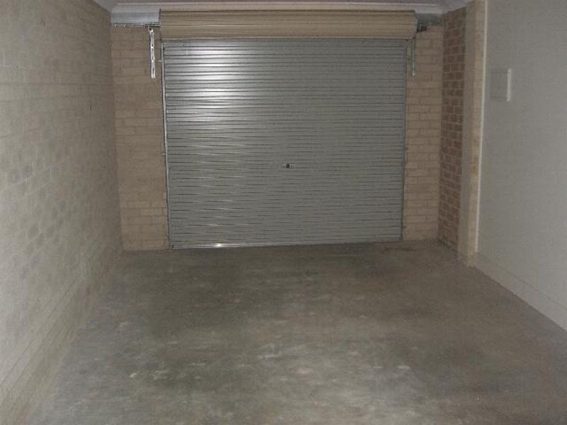 3/131 William Street, Young NSW 2594