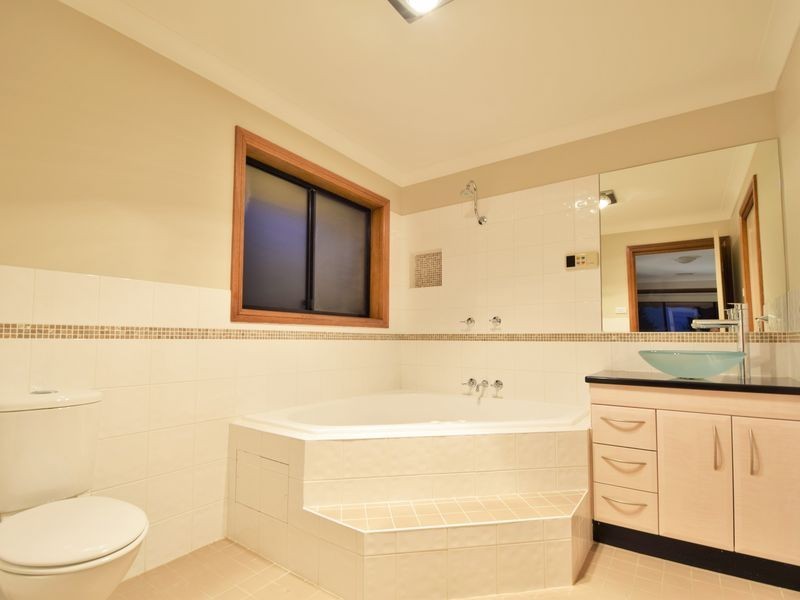 107 Wickham Lane, Young NSW 2594