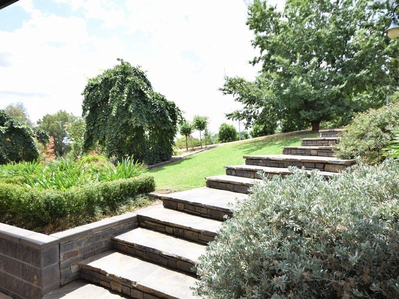 107 Wickham Lane, Young NSW 2594