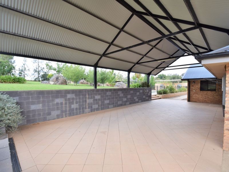 107 Wickham Lane, Young NSW 2594