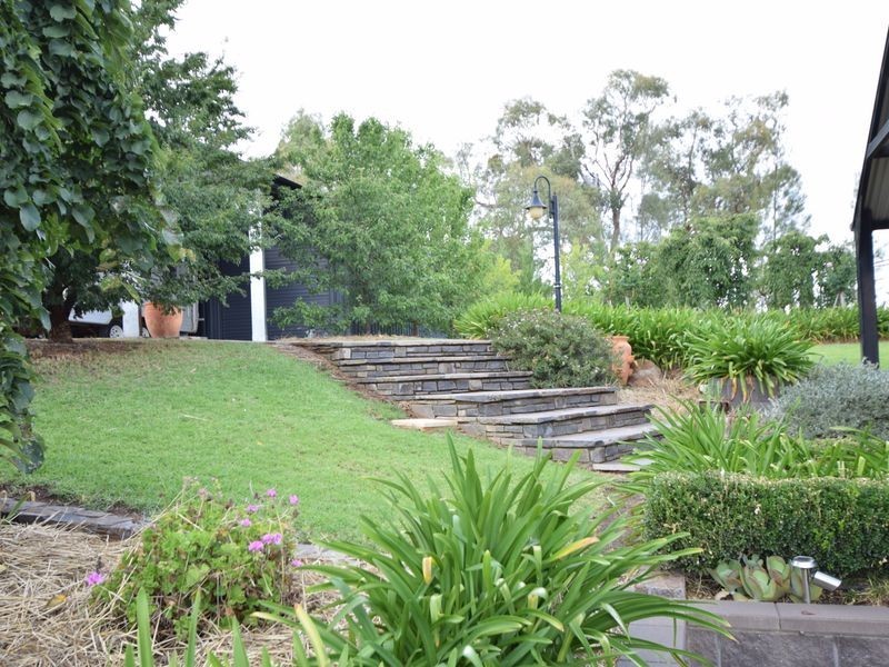 107 Wickham Lane, Young NSW 2594