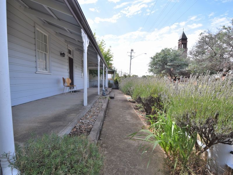 131 Albury Street, Harden NSW 2587