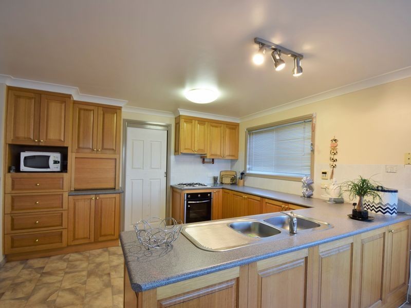 36 Backcreek Road, Young NSW 2594