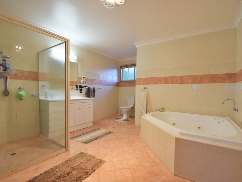 36 Backcreek Road, Young NSW 2594