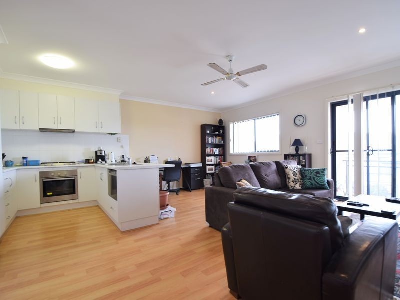 10-157 William Street, Young NSW 2594