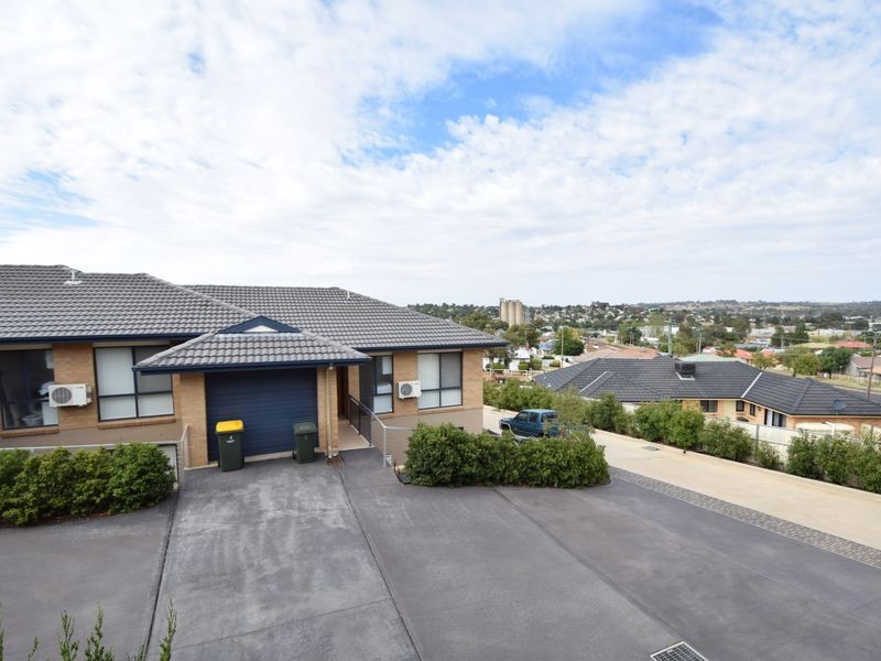 10-157 William Street, Young NSW 2594